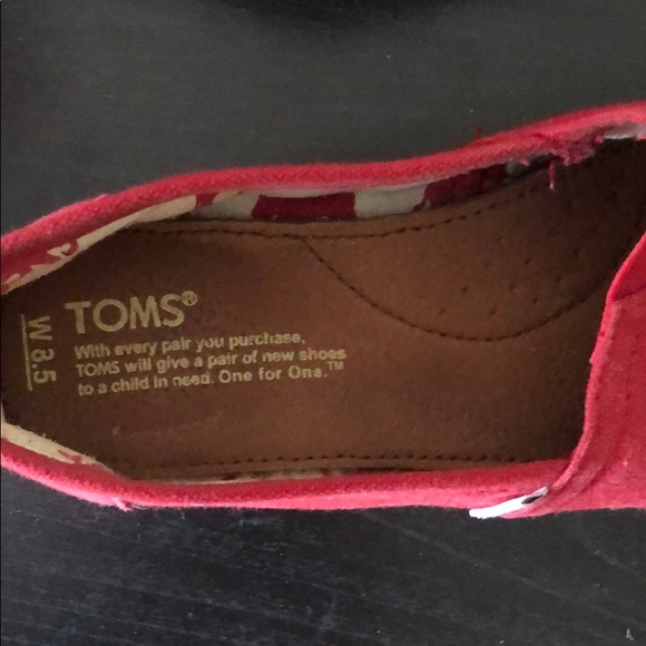 Shoes - Picture 5 of 6